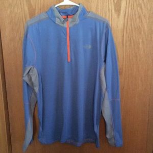 North face pullover